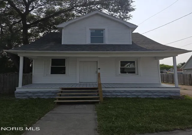Photo 1 of Single family home for sale at 1022 Salem St, Toledo, OH 43609 | MLS# 10010720 | Listing updated on 2026-07-19