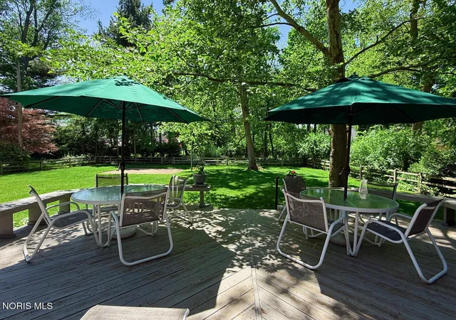 Photo 3 of Single family home for sale at 6809 Gaines Ml Dr, Sylvania, OH 43560 | MLS# 10010722 | Listing updated on 2026-09-28