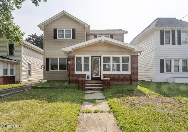 Photo 1 of Single family home for sale at 132 N Brunell St, Wauseon, OH 43567 | MLS# 10010729 | Listing updated on 2026-08-20