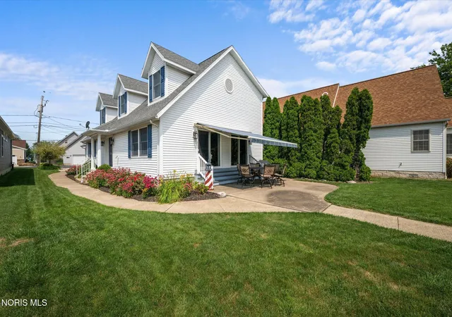 Photo 3 of Single family home for sale at 1541 N Anchor Ave, Port Clinton, OH 43452 | MLS# 10010739 | Listing updated on 2026-09-04