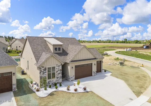 3rd image of 9233 Summer Song Ln, Sylvania, OH 43560 | MLS# 10010772