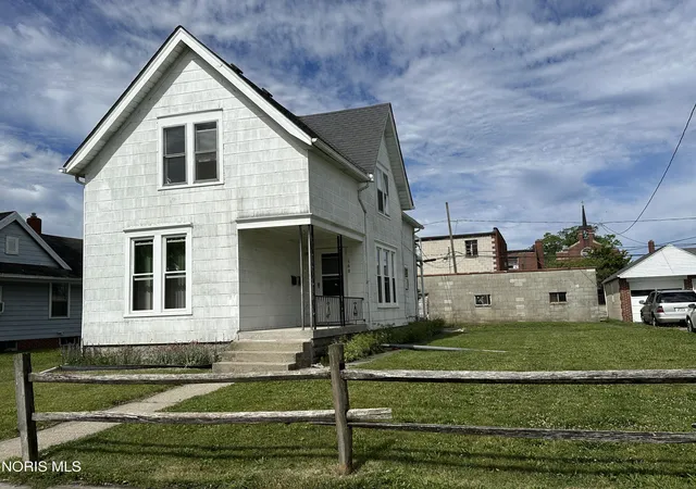 image of 160 Oak St, Rossford, OH 43460 | MLS# 10010830
