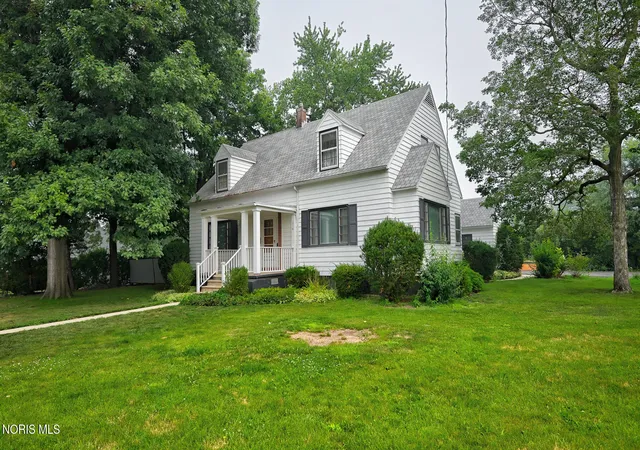 2nd image of 216 Edith Ave, Findlay, OH 45840 | MLS# 10010755