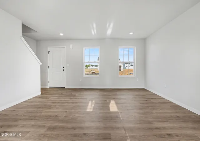 Photo 2 of Single family home for sale at 108 Harvest Dr, Deshler, OH 43516 | MLS# 10010748 | Listing updated on 2026-09-25