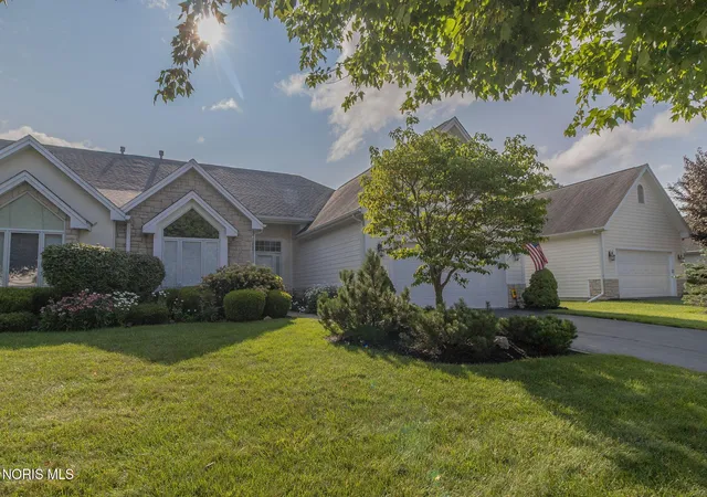 2nd image of 4854 Marble Cliff Blvd, Sylvania, OH 43560 | MLS# 10010778