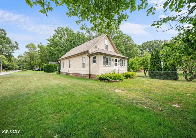 2nd image of 6034 Whiteford Rd, Sylvania, OH 43560 | MLS# 10010839