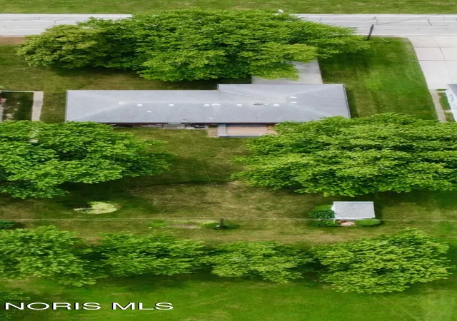 Photo 2 of Sale Pending at 1113 S Lallendorf Rd, Oregon, OH 43616 | MLS# 10010829 | Listing updated on 2026-09-15
