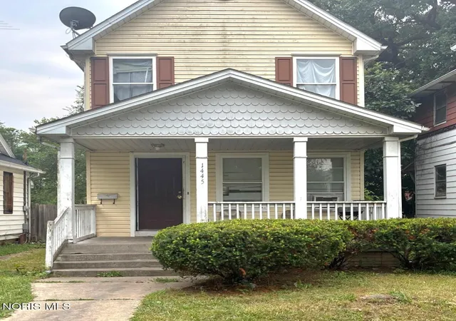 Photo 1 of Single family home for sale at 1445 Oakwood Ave, Toledo, OH 43607 | MLS# 10010804 | Listing updated on 2026-07-27