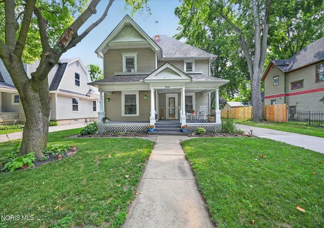 Photo 2 of Single family home for sale at 306 Monroe St, Delta, OH 43515 | MLS# 10010817 | Listing updated on 2026-09-09