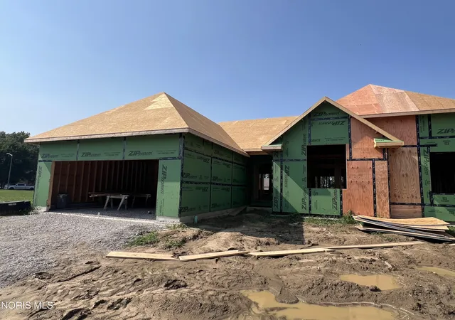 1st image of 1342 Woodsong Ln, Bowling Green, OH 43402 | MLS# 10010819