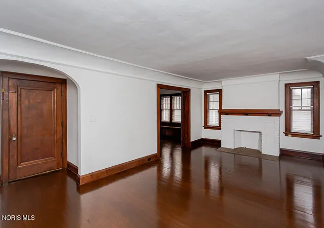 4th image of 1321 Laclede Rd, Toledo, OH 43612 | MLS# 10011100
