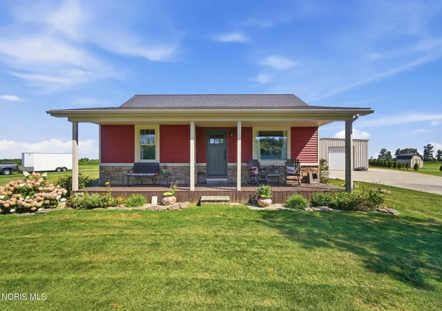 Photo 3 of Single family home for sale at 15329 W Toussaint N Rd, Graytown, OH 43432 | MLS# 10010832 | Listing updated on 2026-08-01