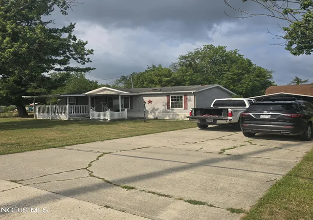 1st image of 4547 County Road 15 75 County Road 15 75, Bryan, OH 43506 | MLS# 10010846