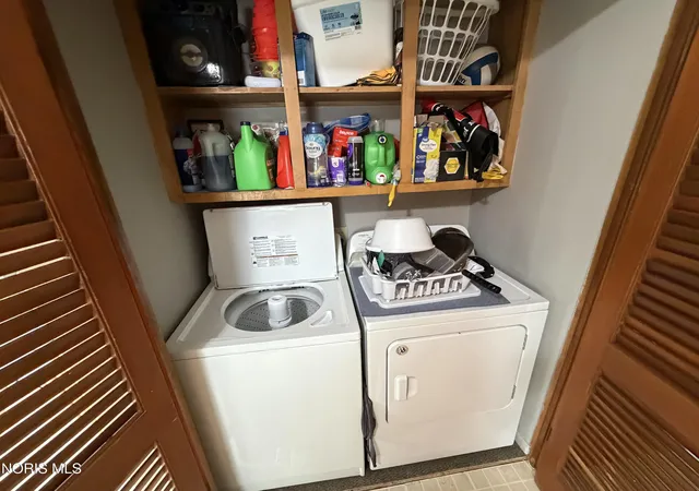 Photo 4 of House for sale at 4 House College Rental Pk, Findlay, OH 45840 | MLS# 10011085 | Listing updated on 2026-07-29
