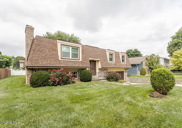 Photo 1 of Single family home for sale at 6714 Janel Ln, Maumee, OH 43537 | MLS# 10010883 | Listing updated on 2026-10-02