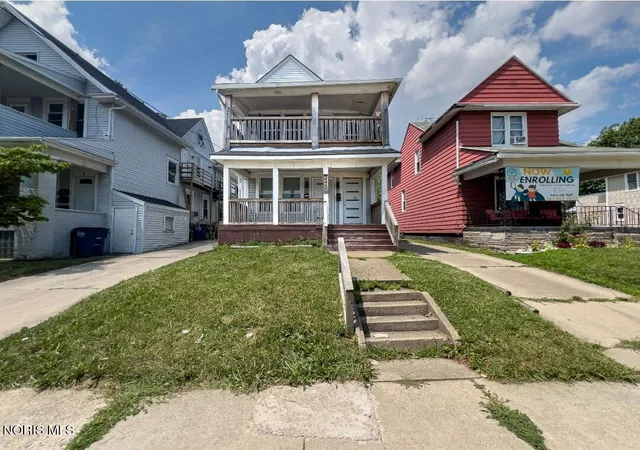 Multi family home for sale at 2450 Broadway St, Toledo, OH 43609 | MLS# 10010856