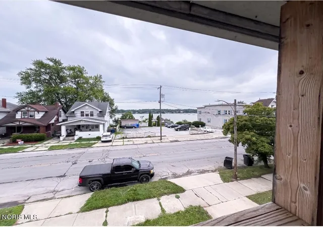 Photo 2 of Multi family home for sale at 2450 Broadway St, Toledo, OH 43609 | MLS# 10010856 | Listing updated on 2026-09-17