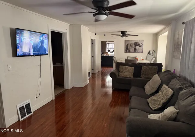 5th image of 156 Spencer St, Toledo, OH 43609 | MLS# 10010931