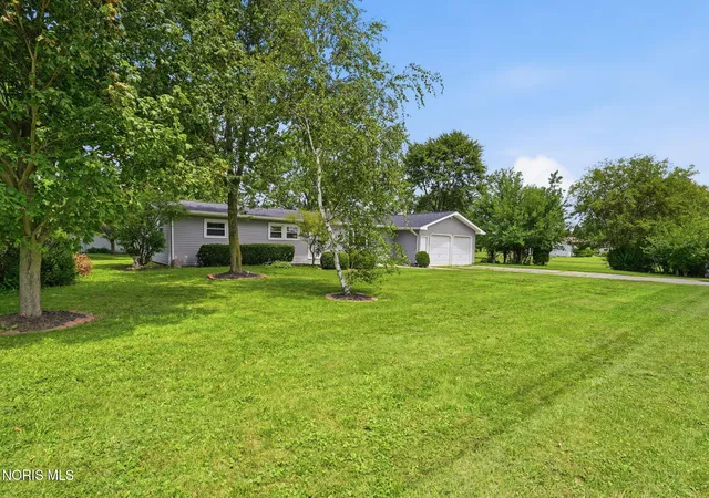 Photo 3 of Sale Pending at 10260 County Rd 45, Findlay, OH 45840 | MLS# 10010955 | Listing updated on 2026-07-31