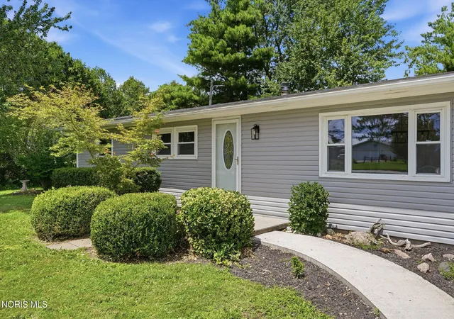 Photo 5 of Sale Pending at 10260 County Rd 45, Findlay, OH 45840 | MLS# 10010955 | Listing updated on 2026-07-31