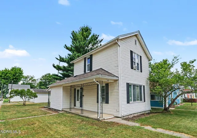 1st image of 322 Seneca St, Defiance, OH 43512 | MLS# 10010937