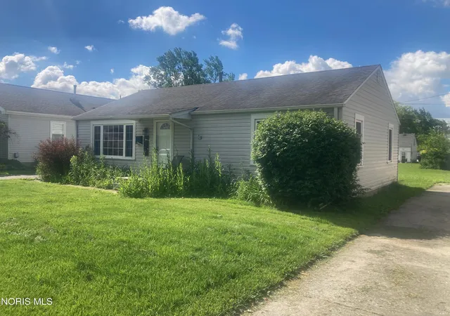 2nd image of 229 Lester Ave, Findlay, OH 45840 | MLS# 10010890