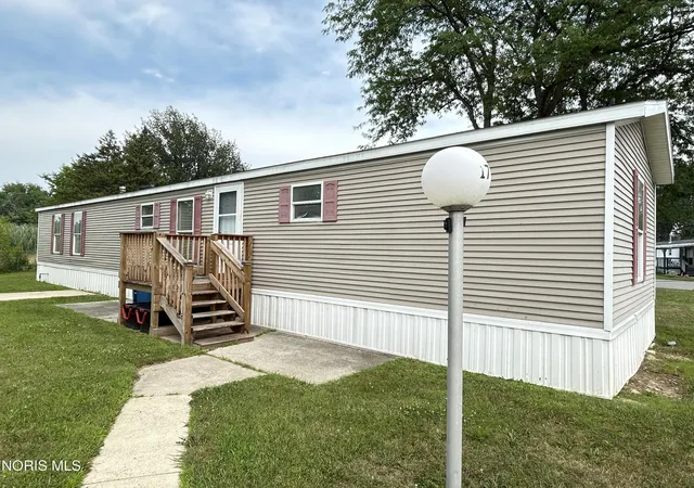 Photo 1 of Manufactured home for sale at 1730 Port Clinton Rd #17, Fremont, OH 43420 | MLS# 10010903 | Listing updated on 2026-09-23