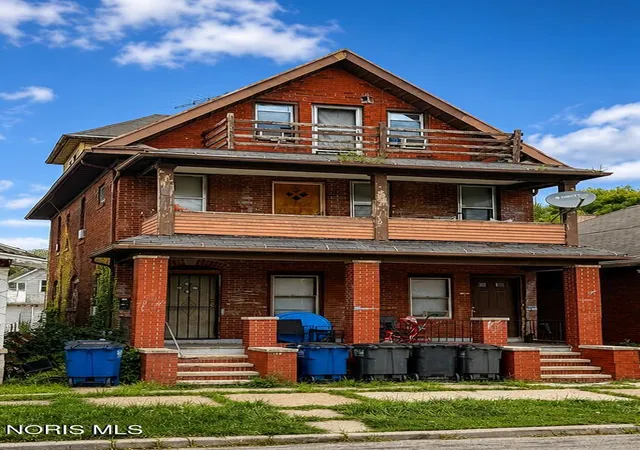 1st image of 239 E Central Ave, Toledo, OH 43608 | MLS# 10010913