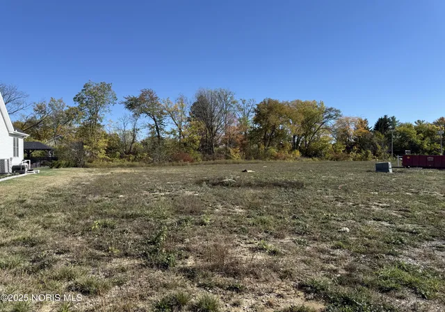 Photo 2 of Land for sale at 5641 Olive Tree Ln, Monclova, OH 43542 | MLS# 10011077 | Listing updated on 2026-07-27