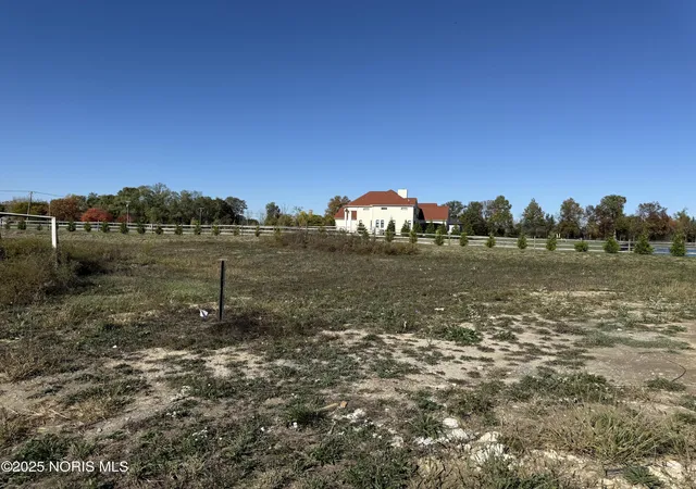 Photo 3 of Land for sale at 5528 Olive Tree Ln, Monclova, OH 43542 | MLS# 10011073 | Listing updated on 2026-07-27