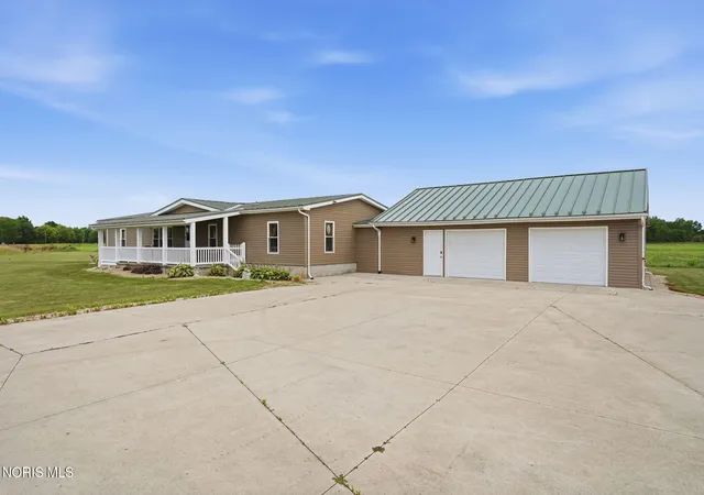 Photo 3 of Single family home for sale at 10904 W Township Rd 116, Fostoria, OH 44830 | MLS# 10010927 | Listing updated on 2026-09-04