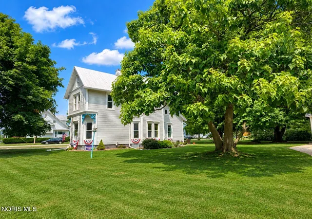 Photo 3 of Single family home for sale at 506 N Fayette St, Fayette, OH 43521 | MLS# 10011302 | Listing updated on 2026-09-15