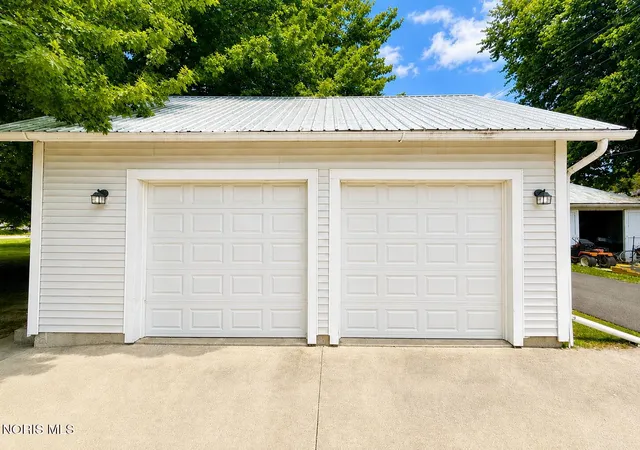 Photo 4 of Single family home for sale at 506 N Fayette St, Fayette, OH 43521 | MLS# 10011302 | Listing updated on 2026-09-15