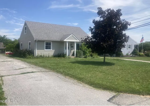 Photo 4 of Sale Pending at 112 Northview Ave, Findlay, OH 45840 | MLS# 10011039 | Listing updated on 2026-08-16