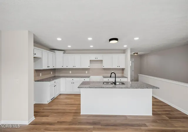 4th image of 14539 Dexter Falls Rd, Perrysburg, OH 43551 | MLS# 10010962