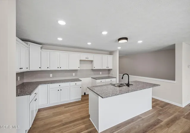 5th image of 14539 Dexter Falls Rd, Perrysburg, OH 43551 | MLS# 10010962