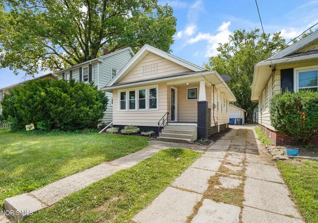 1st image of 1731 Talbot St, Toledo, OH 43613 | MLS# 10010969