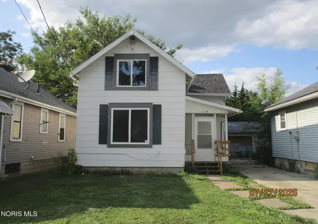 Photo 1 of Single family home for sale at 1714 Marne Ave, Toledo, OH 43613 | MLS# 10010968 | Listing updated on 2026-08-15