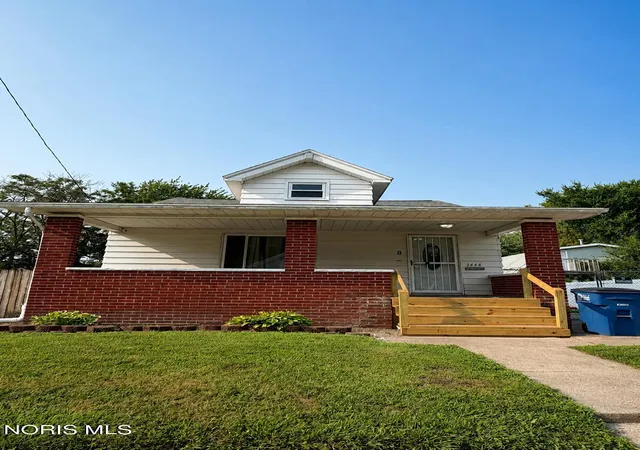 1st image of 1446 Prouty Ave, Toledo, OH 43609 | MLS# 10011999