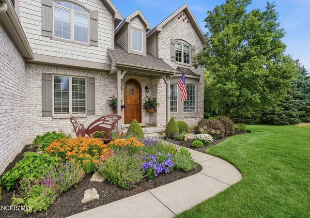 Photo 4 of Single family home for sale at 9258 Twin Crk Ln, Sylvania, OH 43560 | MLS# 10011048 | Listing updated on 2026-08-31