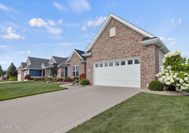2nd image of 4450 Post Office Cir, Maumee, OH 43537 | MLS# 10011152