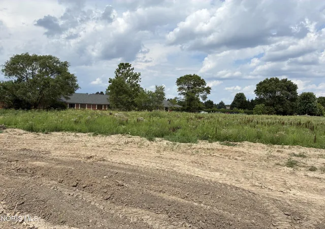 Photo 2 of Land for sale at 7502 Maumee Western Rd, Maumee, OH 43537 | MLS# 10010983 | Listing updated on 2026-07-27