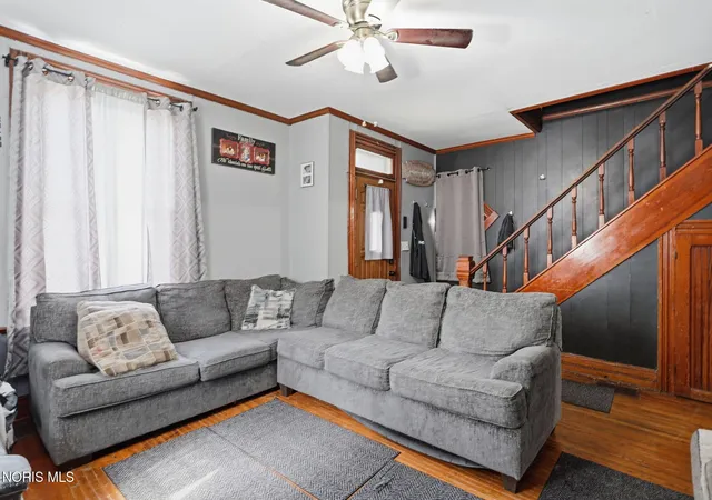 Photo 5 of Single family home for sale at 419 Washington St, Findlay, OH 45840 | MLS# 10011019 | Listing updated on 2026-07-28