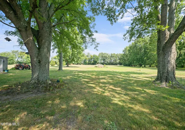 Photo 4 of Single family home for sale at 3184 Co Rd V, Liberty Center, OH 43532 | MLS# 10011037 | Listing updated on 2026-09-04