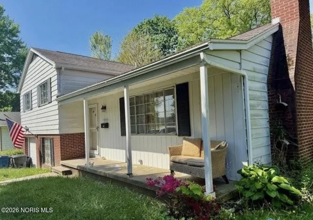 2nd image of 5937 Brainard Dr, Sylvania, OH 43560 | MLS# 10011035