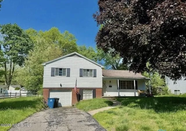 3rd image of 5937 Brainard Dr, Sylvania, OH 43560 | MLS# 10011035