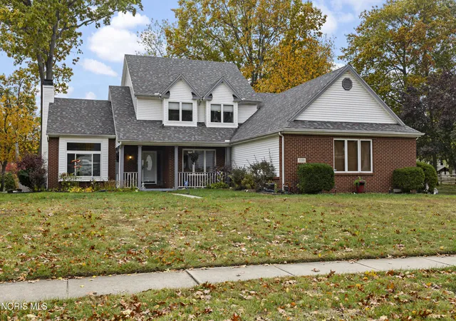 Photo 1 of Single family home for sale at 7255 Apache Trl, Holland, OH 43528 | MLS# 10011063 | Listing updated on 2026-08-02