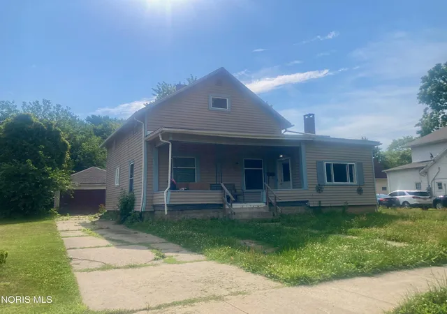 Photo 2 of Sale Pending at 245 Vine St, Wauseon, OH 43567 | MLS# 10011041 | Listing updated on 2026-08-21