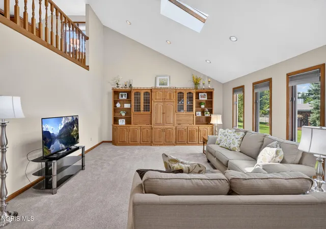 Photo 3 of Single family home for sale at 3024 Pepper Pike, Findlay, OH 45840 | MLS# 10011098 | Listing updated on 2026-10-02