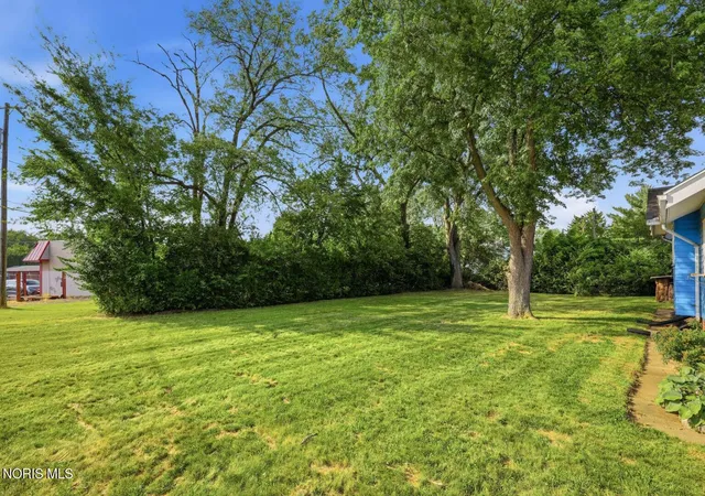 Photo 3 of Single family home for sale at 5150 Norton Pl, Toledo, OH 43615 | MLS# 10011189 | Listing updated on 2026-08-17